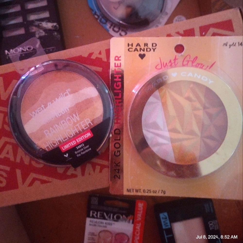 Lot of 2 Highlighters Pallets~Hard Candy/WetnWild